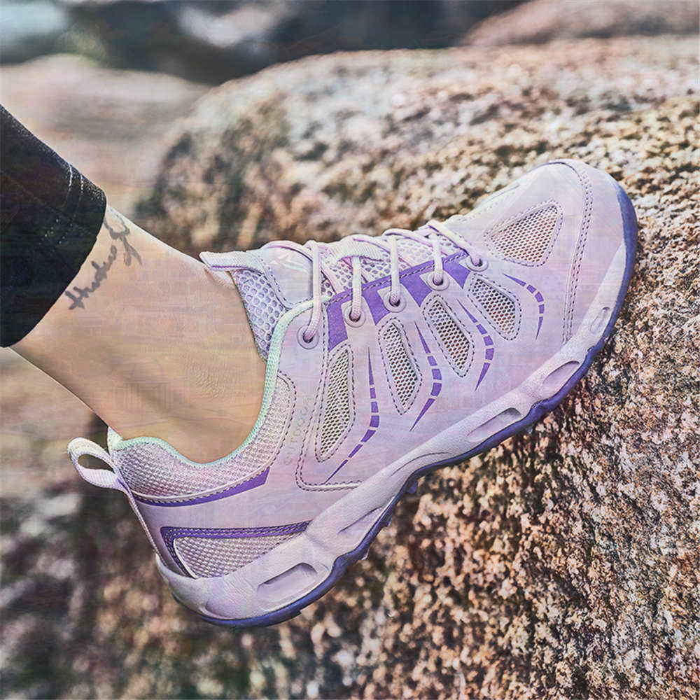 Sumer Round Tip Silver Sneaker - Women Formal Wear With Tie のレビューと価格