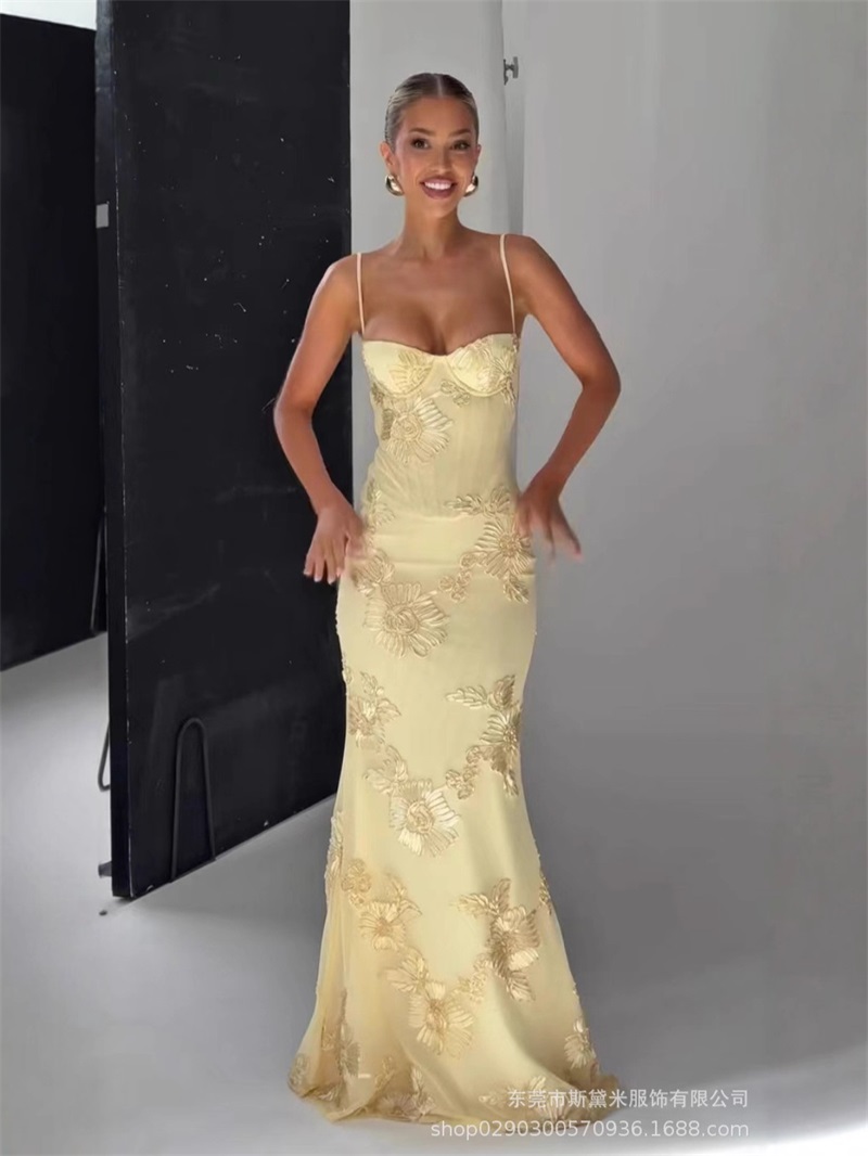 Yellow Embroidery Women Prom D - Women'S Holiday Formal Wear のレビューと価格