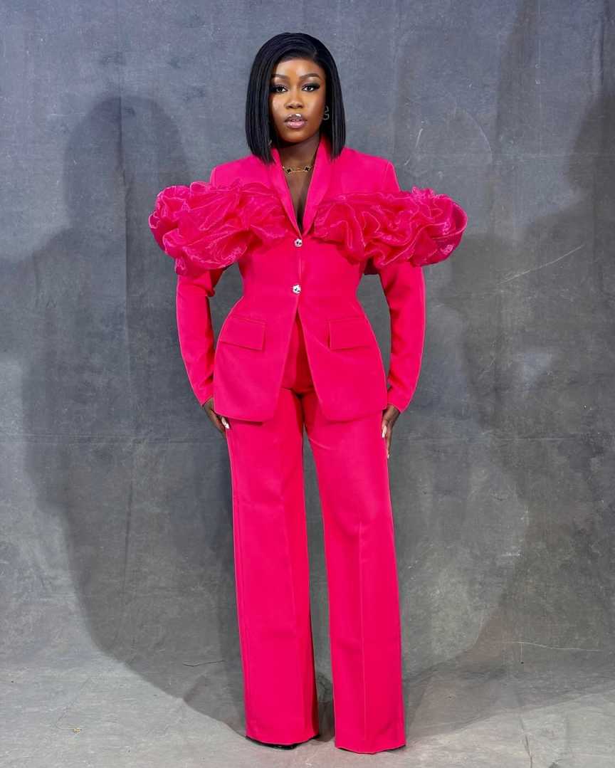 Customized Hot Pink Women Pant - Women Formal Wear With Tie のレビューと価格